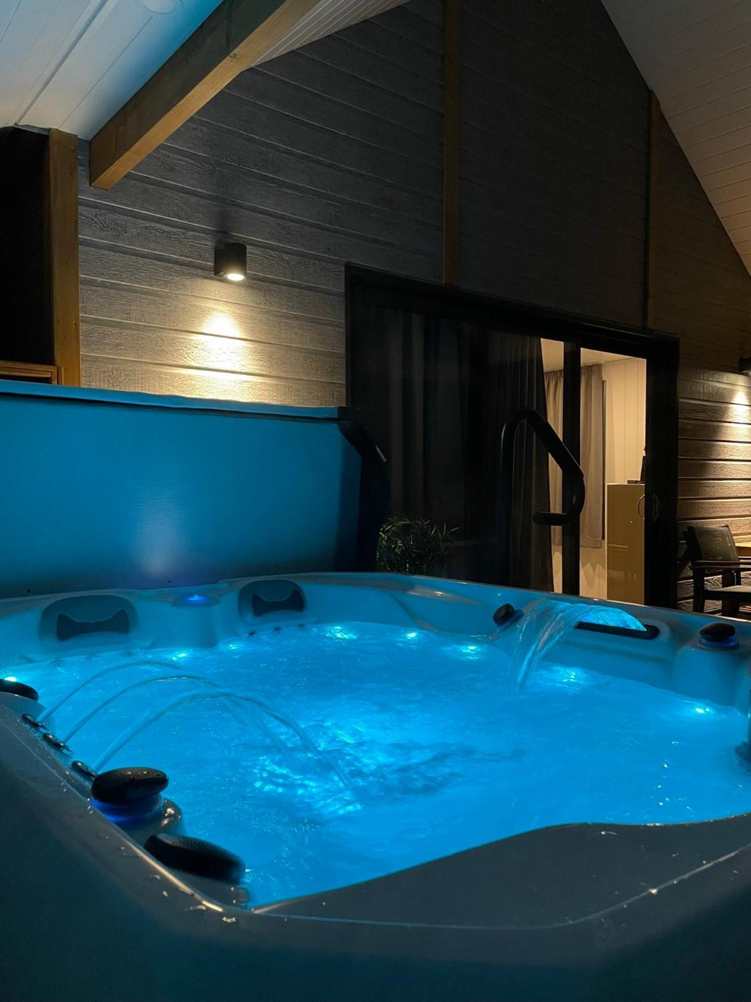 Domaine Les 2 Mondes Hotel Aydat Ngoại thất bức ảnh